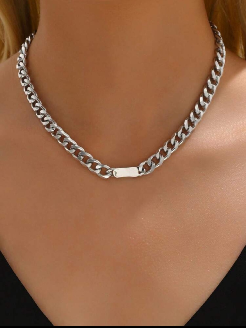 Silver necklace
